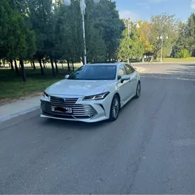 Toyota Avalon 2020