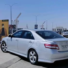 Toyota Camry 2010