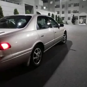 Toyota Camry 1997