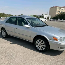 Toyota Camry 2001