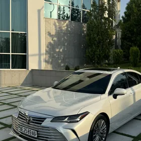 Toyota Avalon 2019