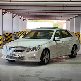 Mercedes-Benz E350 2011