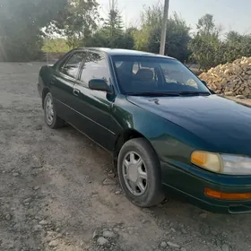 Toyota Camry 1993