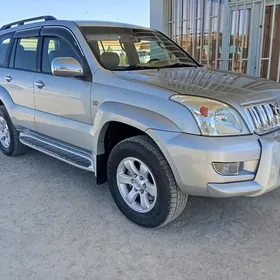 Toyota Land Cruiser Prado 2005