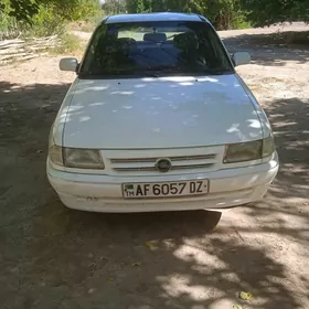 Opel Astra 1995