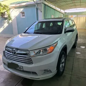 Toyota Highlander 2015