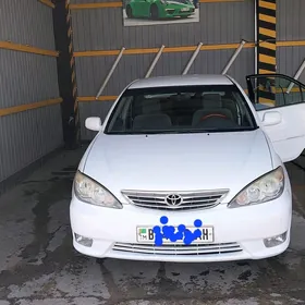 Toyota Camry 2005