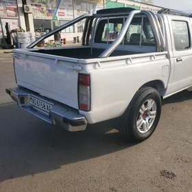 Nissan Navara 2007