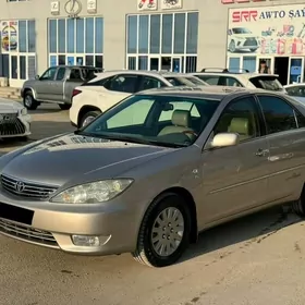 Toyota Camry 2005