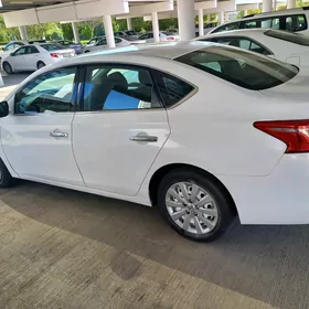 Nissan Sentra 2019