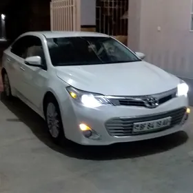 Toyota Avalon 2013