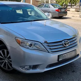 Toyota Avalon 2011