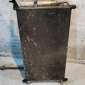 Kondisioner radiator.