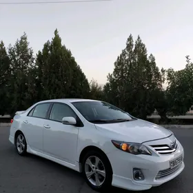 Toyota Corolla 2011