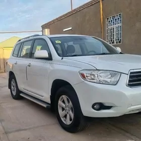 Toyota Highlander 2010