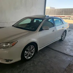 Toyota Avalon 2011