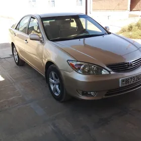 Toyota Camry 2004