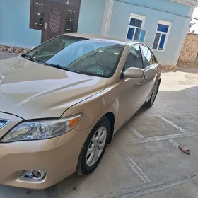 Toyota Camry 2010