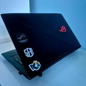 ASUS ROG Strix 15