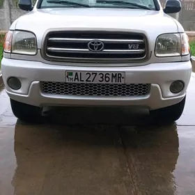 Toyota Sequoia 2004