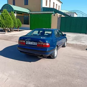 Toyota Carina 1994