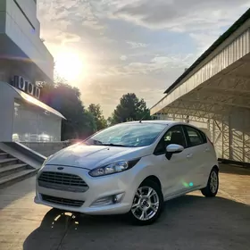 Ford Fiesta 2014