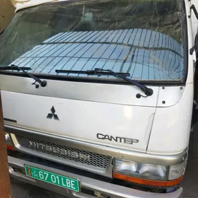 Mitsubishi Canter 2004