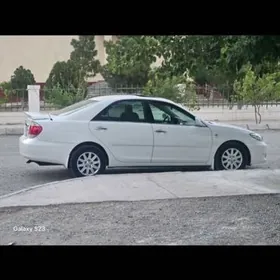 Toyota Camry 2005