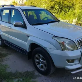 Toyota Land Cruiser Prado 2004