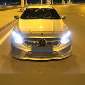 Mercedes-Benz CLA 2015