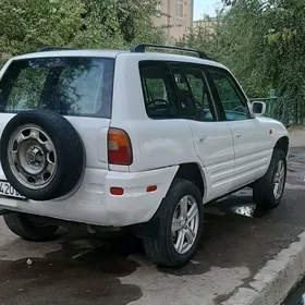 Toyota RAV4 1997