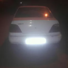 Daewoo Cielo 2001