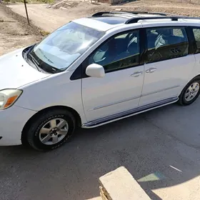 Toyota Sienna 2005