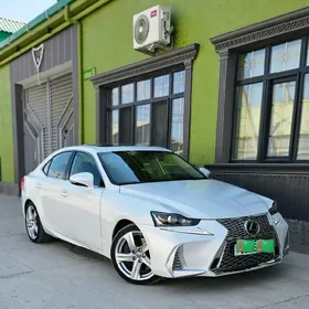 Lexus IS 300 2018