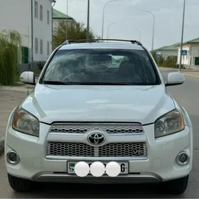 Toyota RAV4 2010