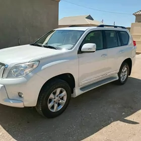 Toyota Land Cruiser Prado 2012