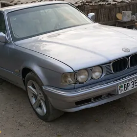 BMW 7 Series 1992