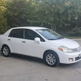 Nissan Versa 2009