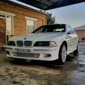 BMW 528 2000