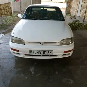 Toyota Camry 1993