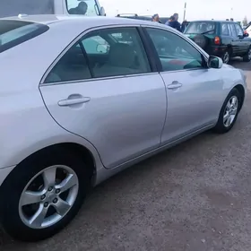 Toyota Camry 2010