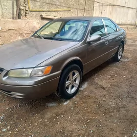 Toyota Camry 1998