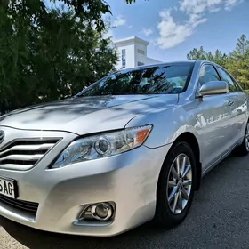 Toyota Camry 2010