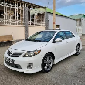 Toyota Corolla 2011