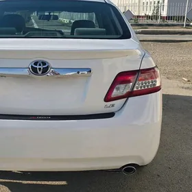 Toyota Camry 2010