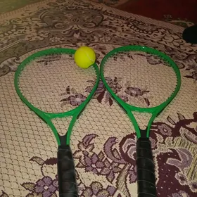 tennis raketka