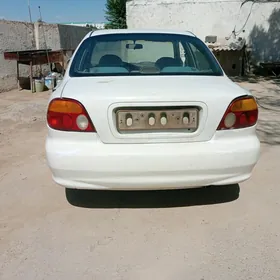 Kia Sephia 1998