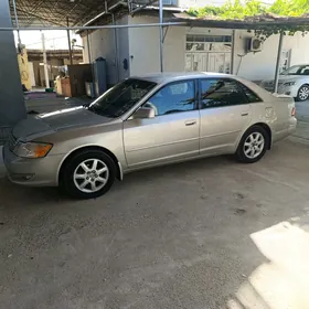 Toyota Avalon 2003