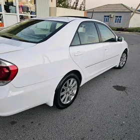 Toyota Camry 2003