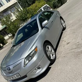 Toyota Camry 2011